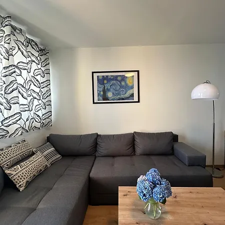 Portus Solis - 2br In * غييكا