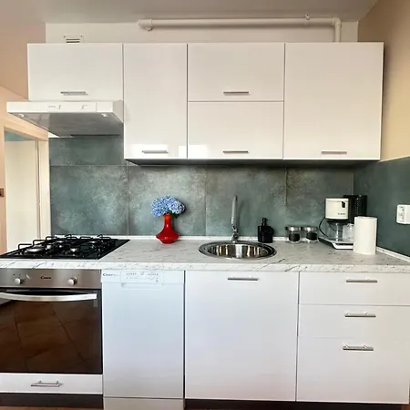Portus Solis - 2br In شقة غييكا