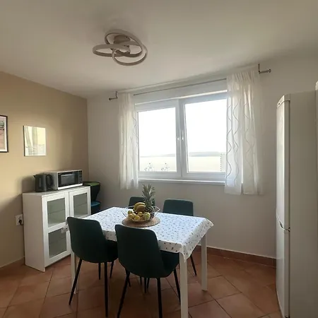 Portus Solis - 2br In * Риека
