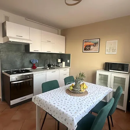 Apartment Portus Solis - 2br In Rijeka