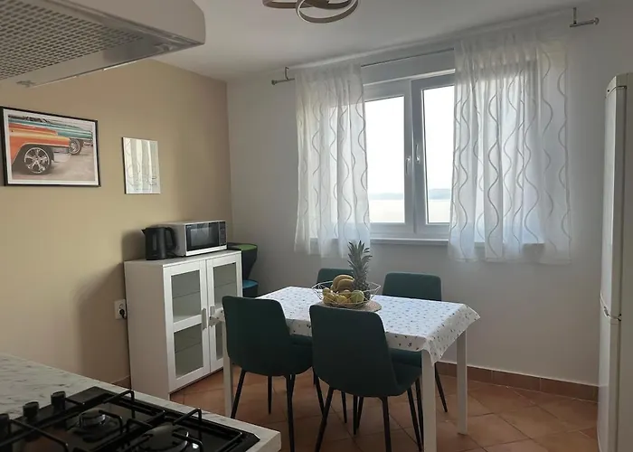 Portus Solis - 2br In Apartman