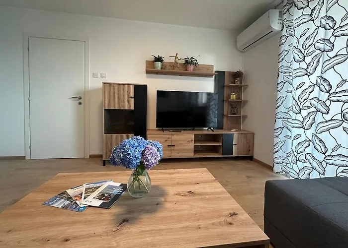 Portus Solis - 2br In Апартаменты *
